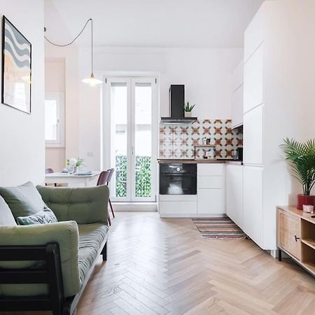Easylife - Apartment With Balcony Near Navigli Milão Exterior foto